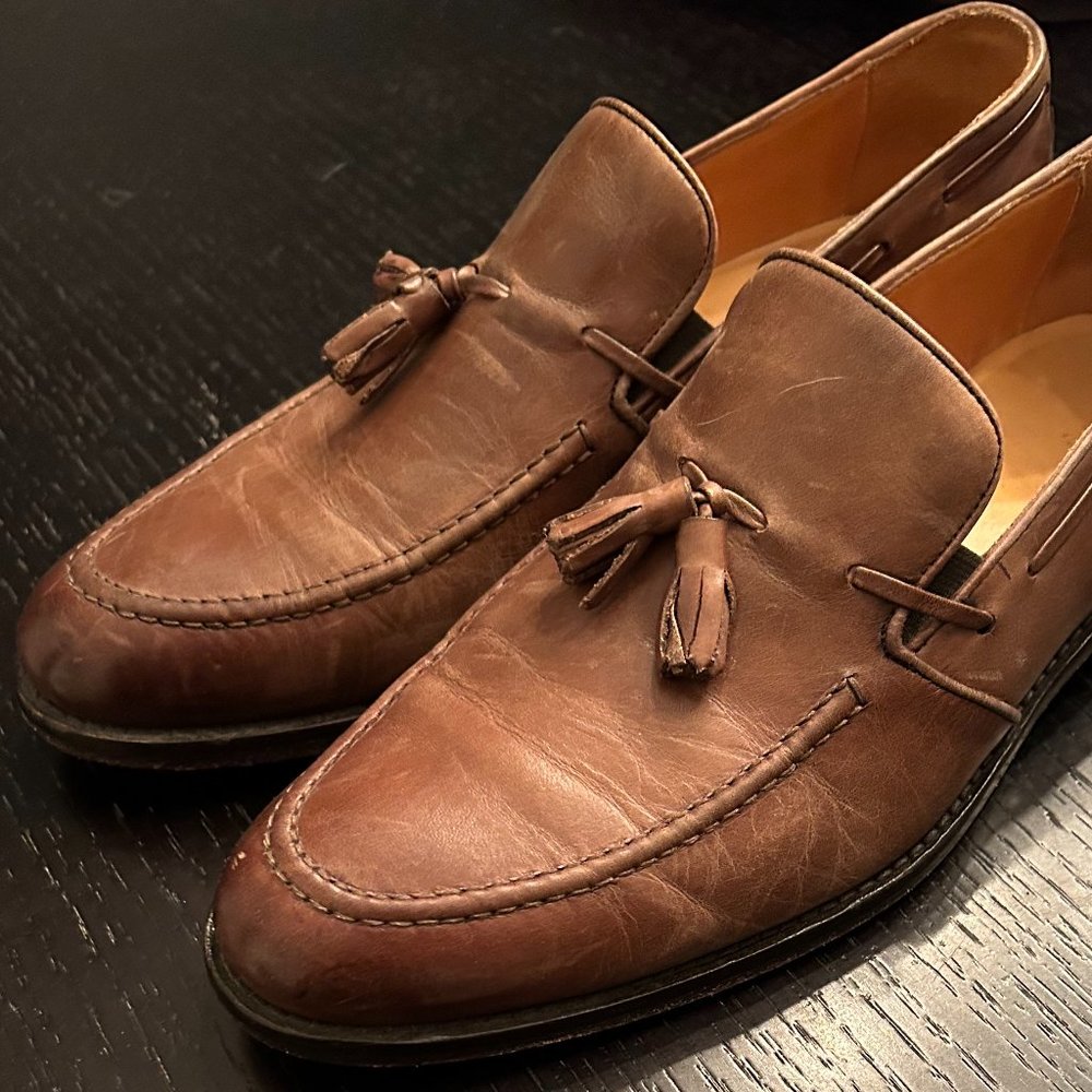 Leather tassel loafers